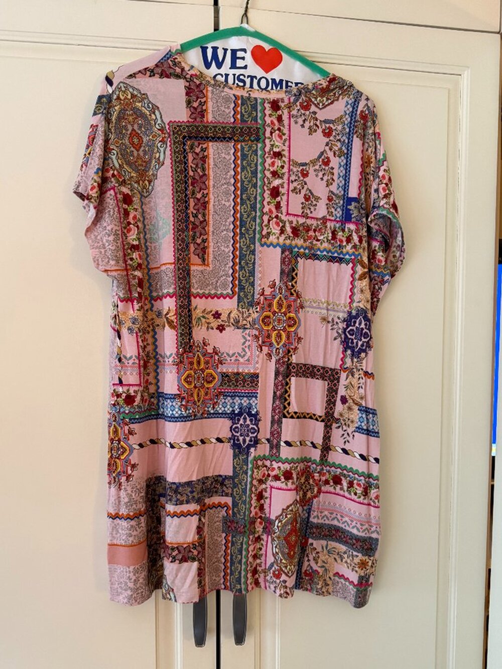 Johnny Was, pink/patterned tee, size L, Preowned good condition